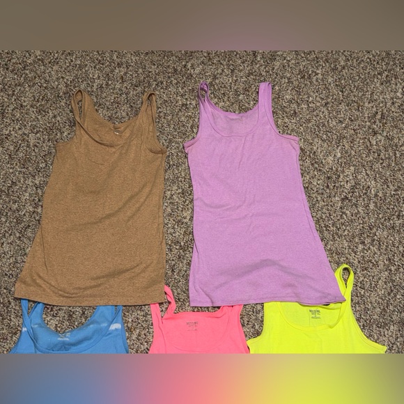 Mossimo Supply Co. Women's size large, size medium Tank Tops,‎ shirts, tops - Picture 3 of 10